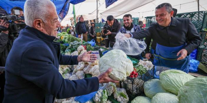 ÖZGÜR ÖZEL EN FAZLA LAHANA SATAR ZATEN