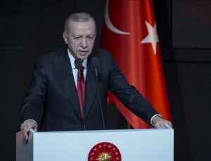 ERDOĞAN’DAN BİR ŞAKA DAHA ” YAPAY DİN OLUŞTURMA GAYRETİ İÇİNDELER ”