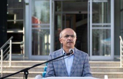 MALATYA BÜYÜK ŞEHİR BELEDİYE BAŞKANI SAMİ ER ” BEN BECERİKSİZ, EDİLGEN, EHLİYET VE LİYAKAT YOKSUNUYUM!